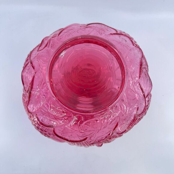 vintage fenton cranberry swans and cattails hand blown vase ruffle top - Picture 8 of 9